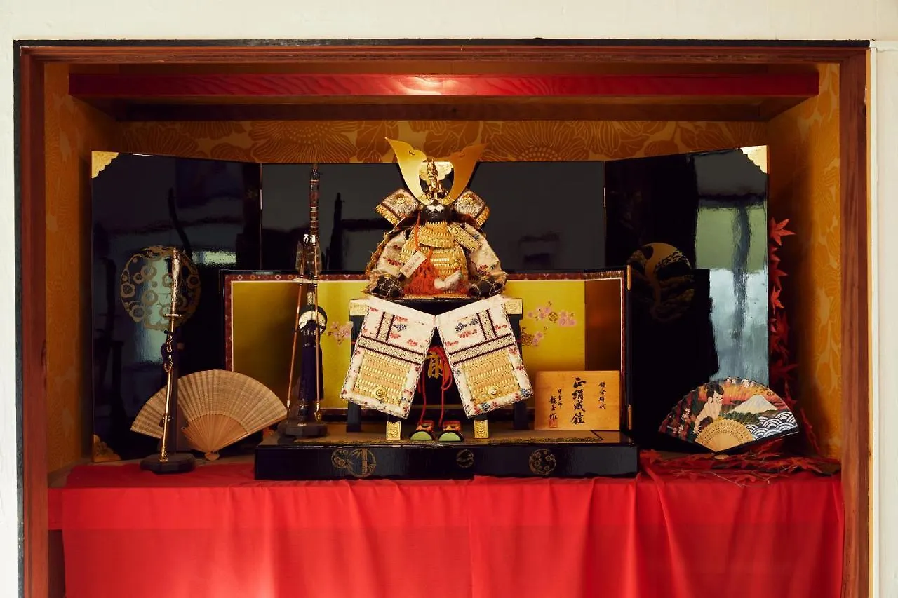 Villa Hakone Kabuto 古民家旅館 150平米 バス停迄一分 準天然温泉 最大12名